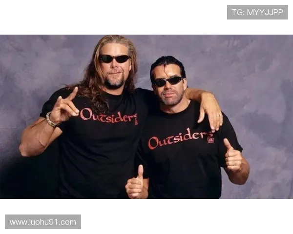 凯文·纳什：从摔跤场到人生舞台的传奇征途